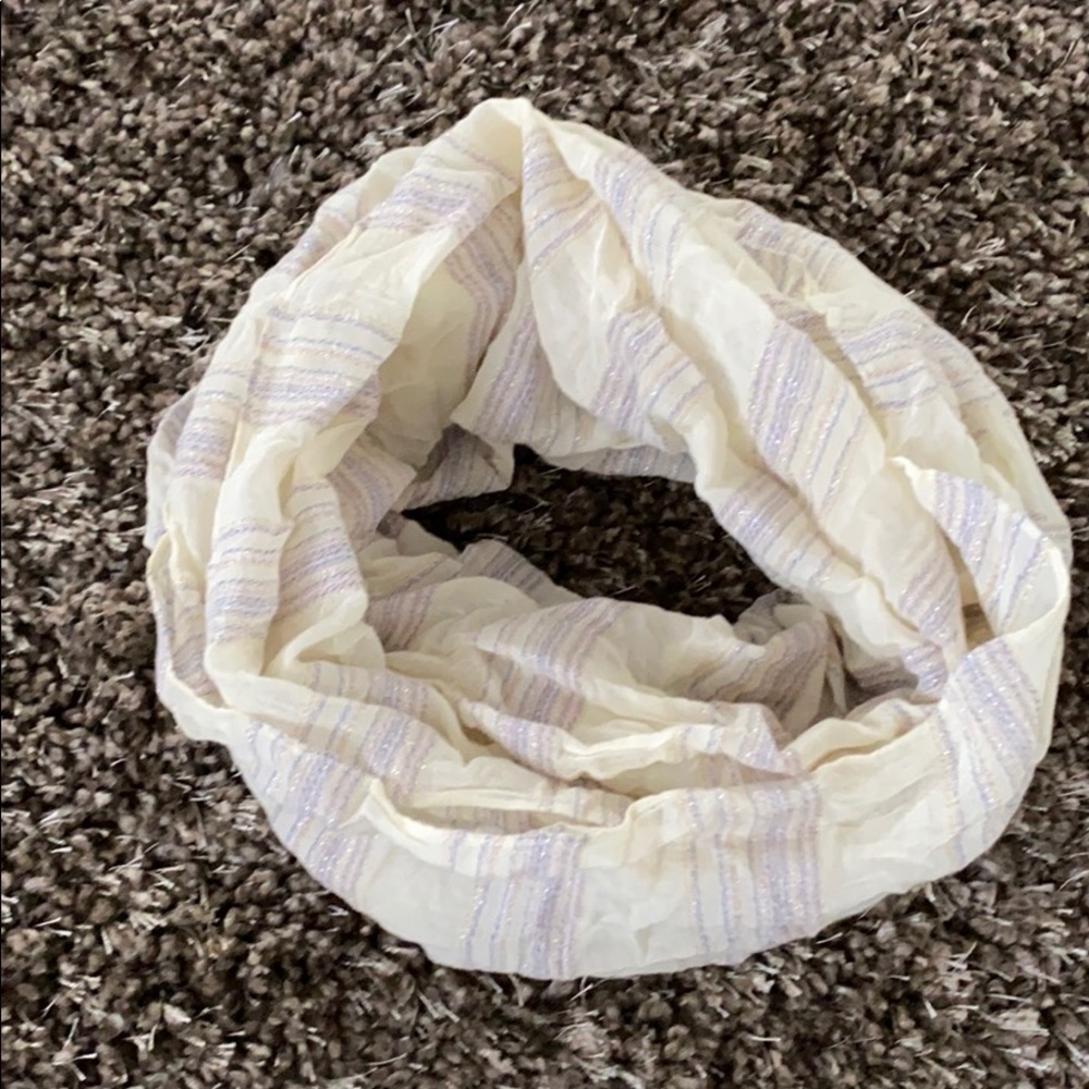 American Eagle infinity scarf